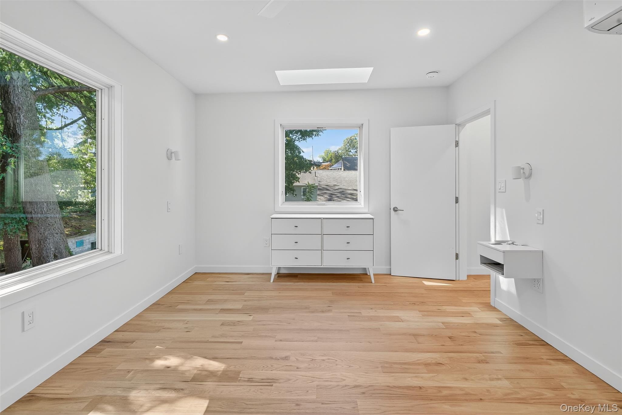 Single Family Glenwood  Dutchess County, NY 12603, MLS-949698-35