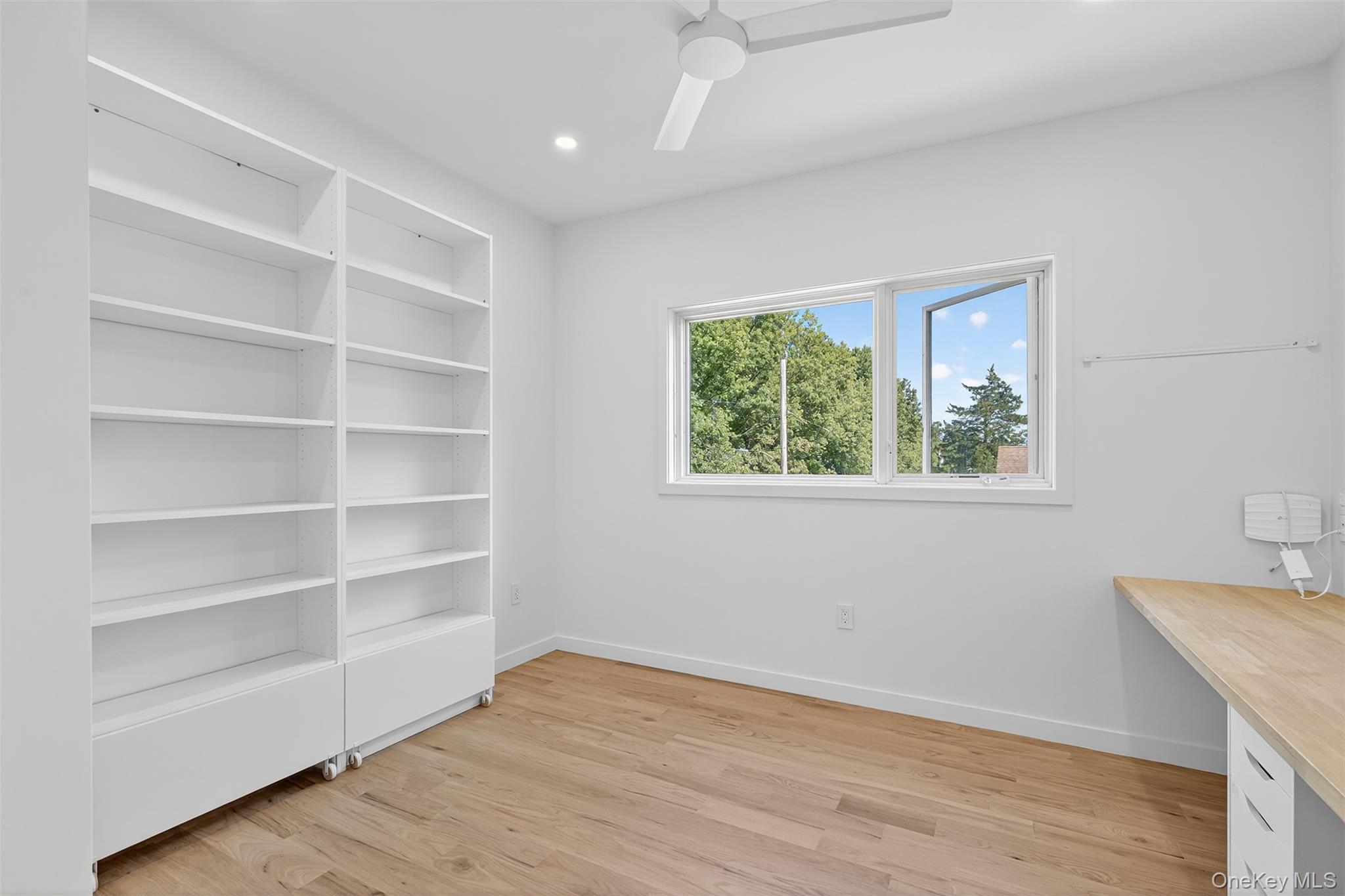 Single Family Glenwood  Dutchess County, NY 12603, MLS-949698-36