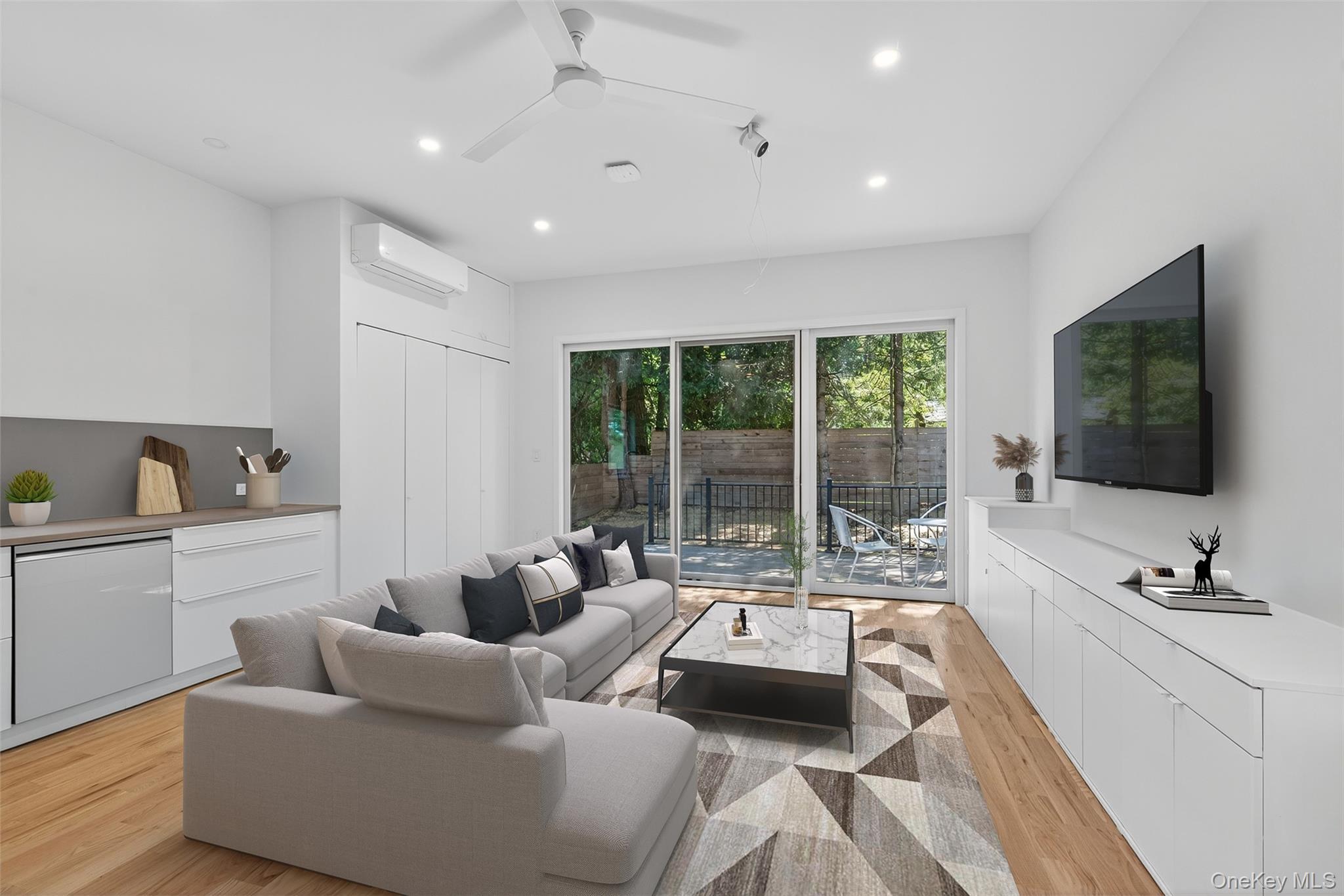 Single Family Glenwood  Dutchess County, NY 12603, MLS-949698-7