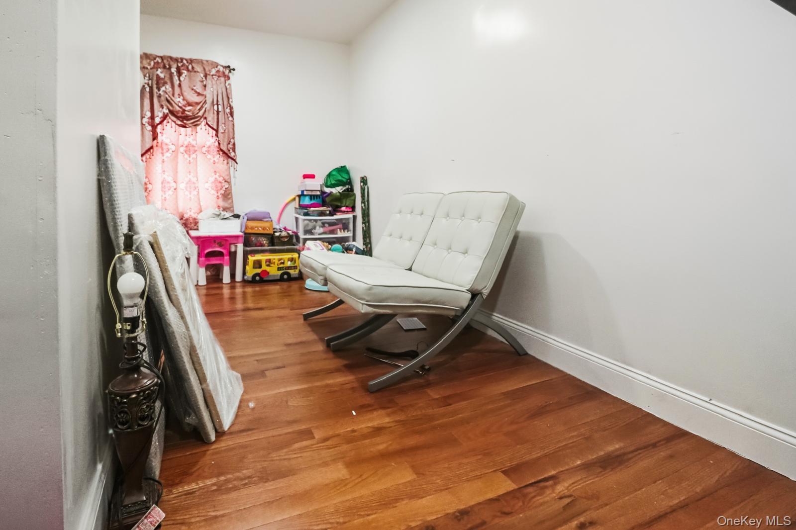 Single Family Witthoff  Queens, NY 11429, MLS-949700-13