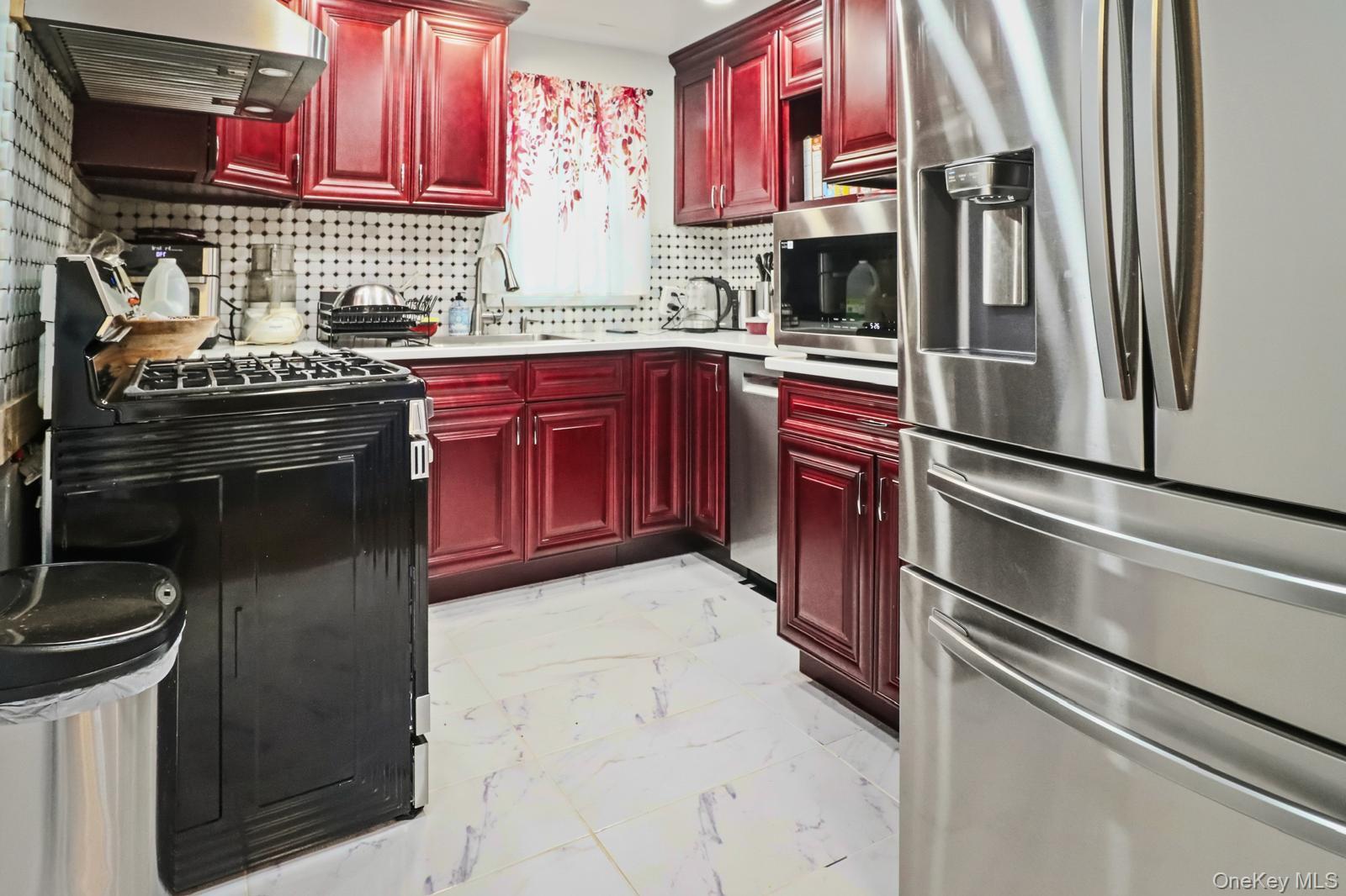 Single Family Witthoff  Queens, NY 11429, MLS-949700-14