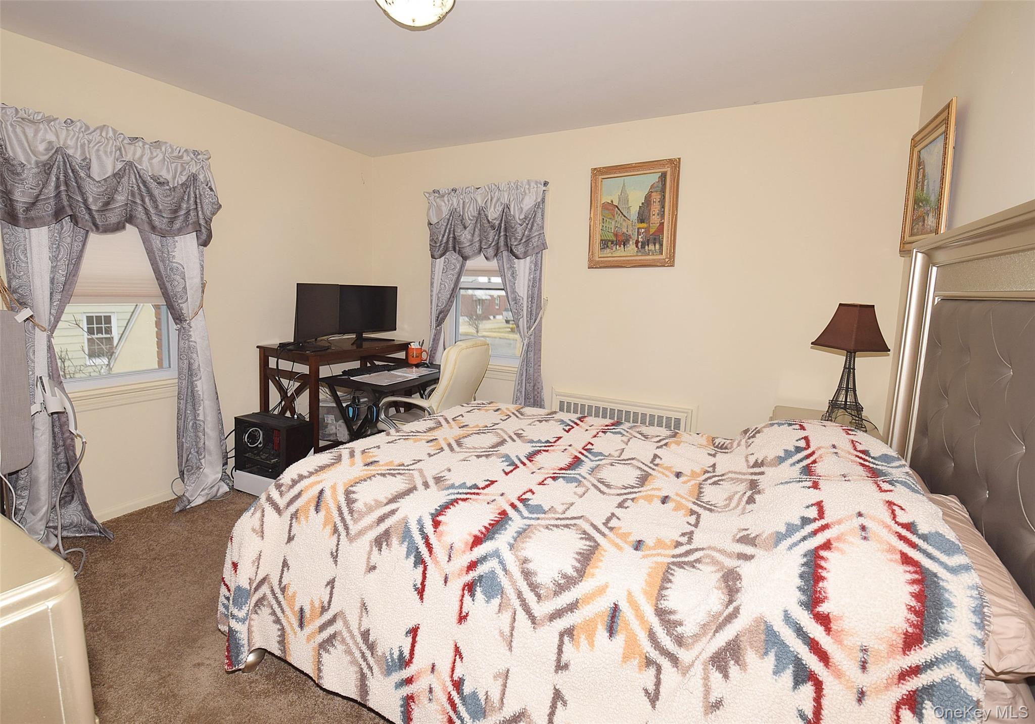 Single Family 85th  Nassau County, NY 11001, MLS-949711-12