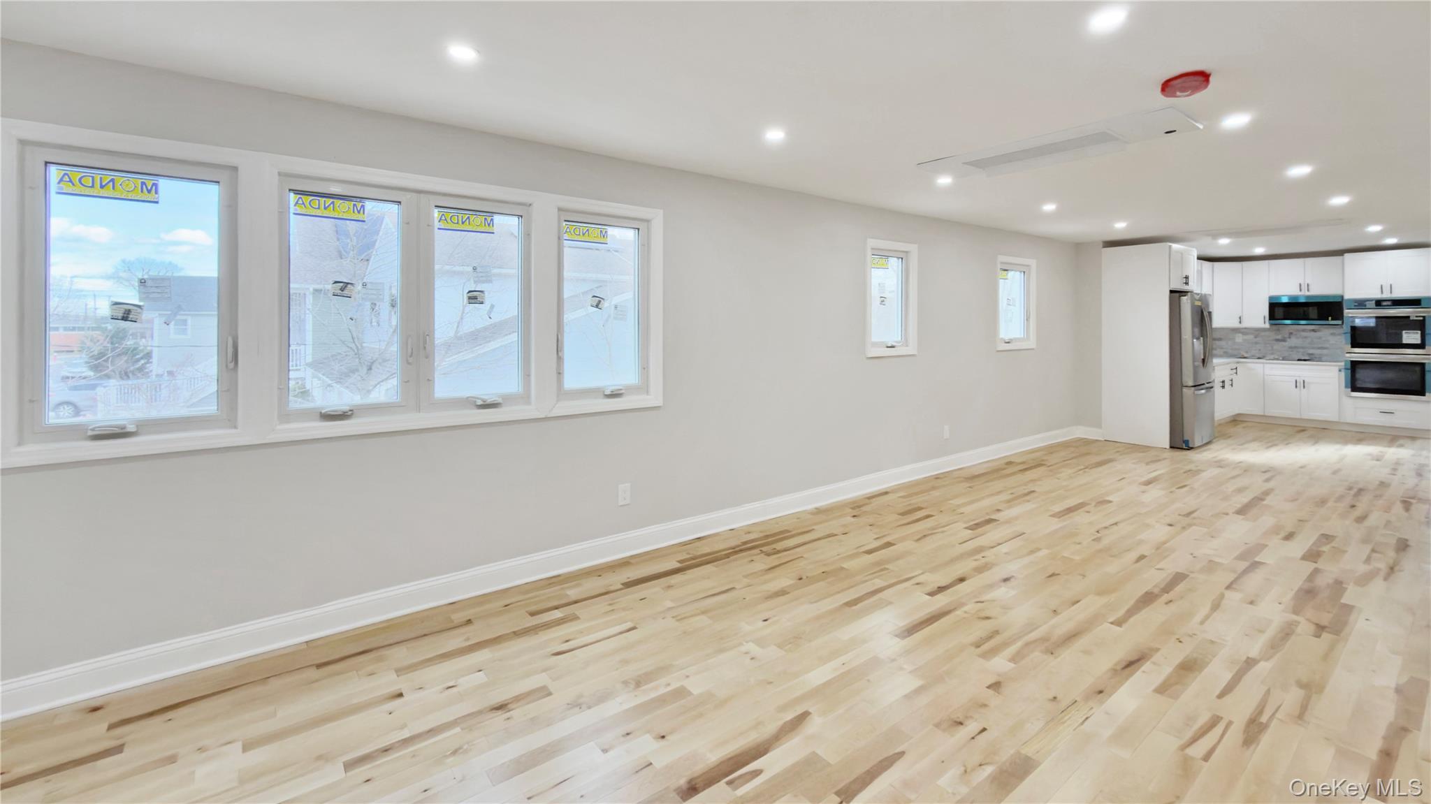 Single Family Deal  Nassau County, NY 11558, MLS-949727-32