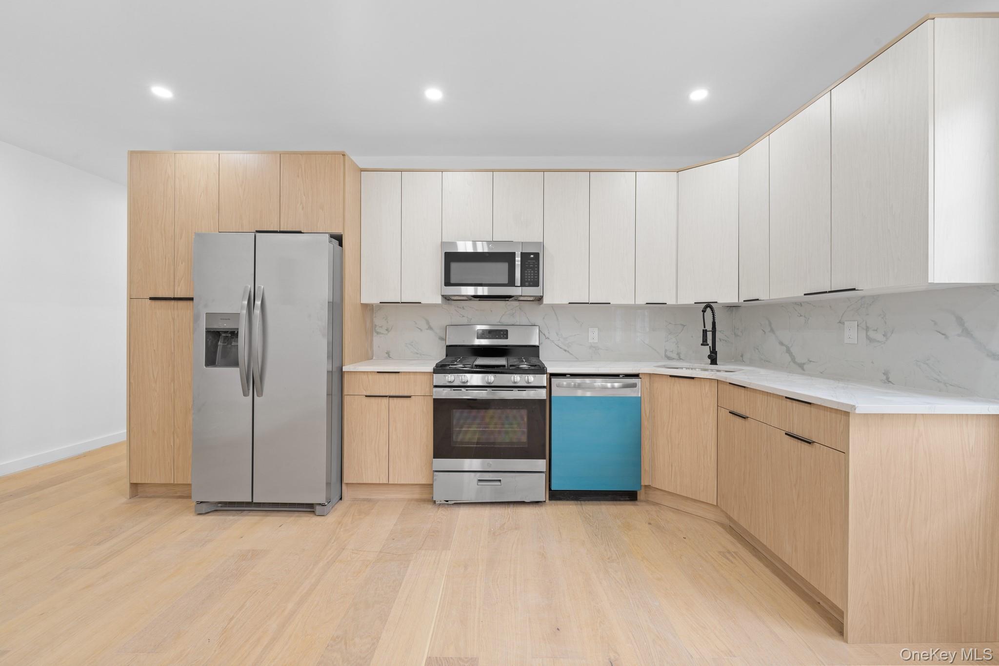 Single Family Avenue K  Brooklyn, NY 11210, MLS-949728-3