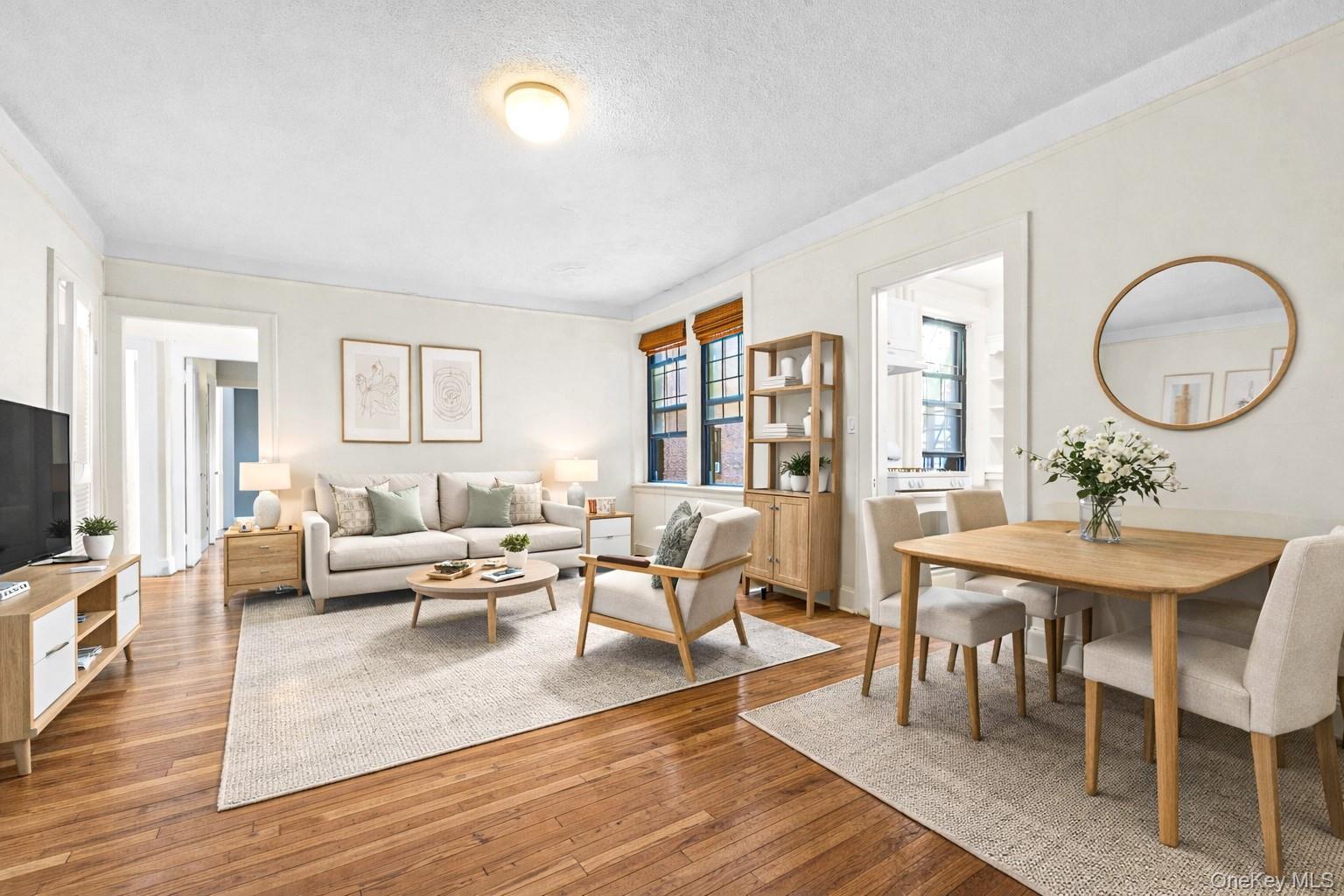 Coop Burns  Queens, NY 11375, MLS-949740-2