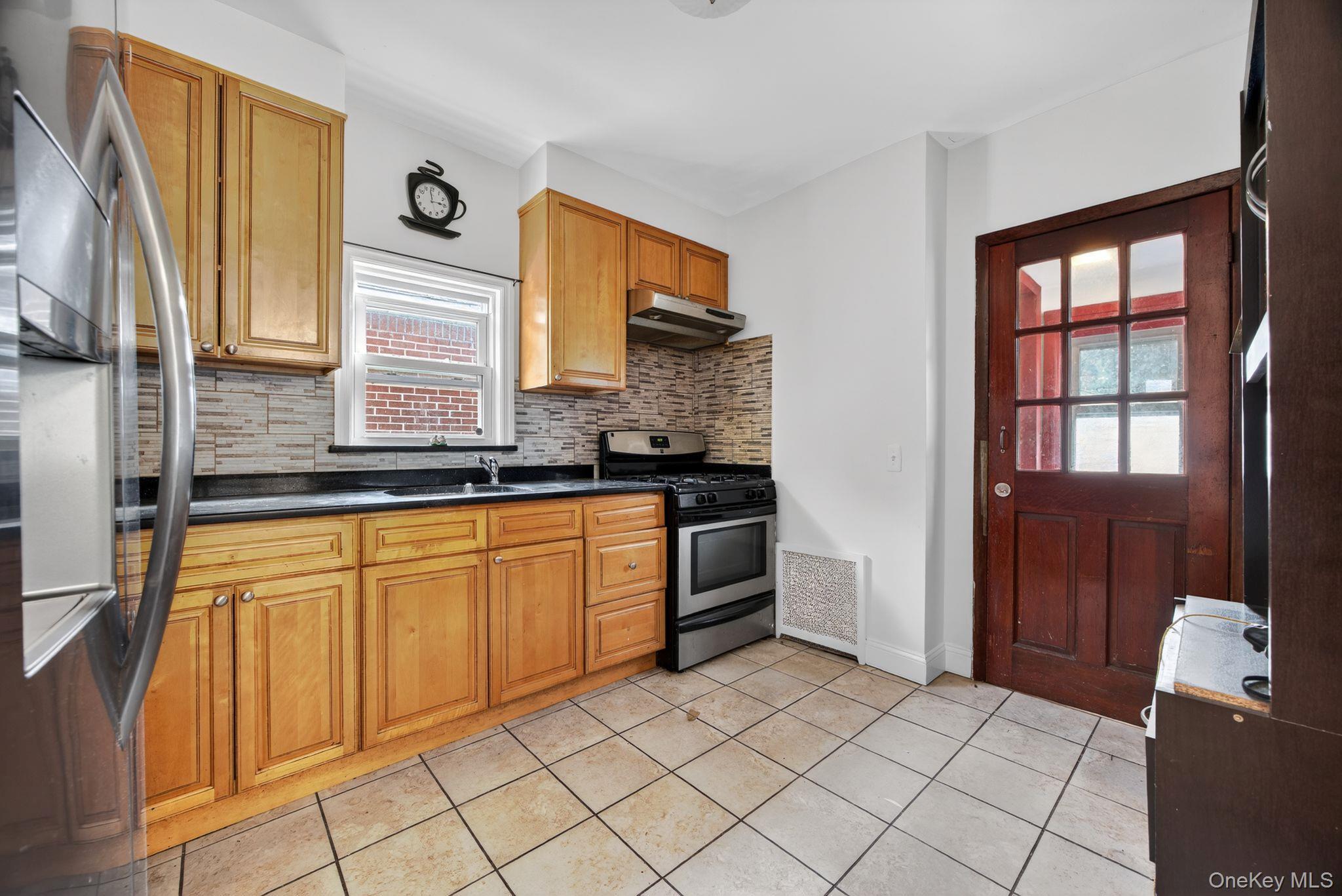 Single Family 6th  Queens, NY 11356, MLS-949764-4