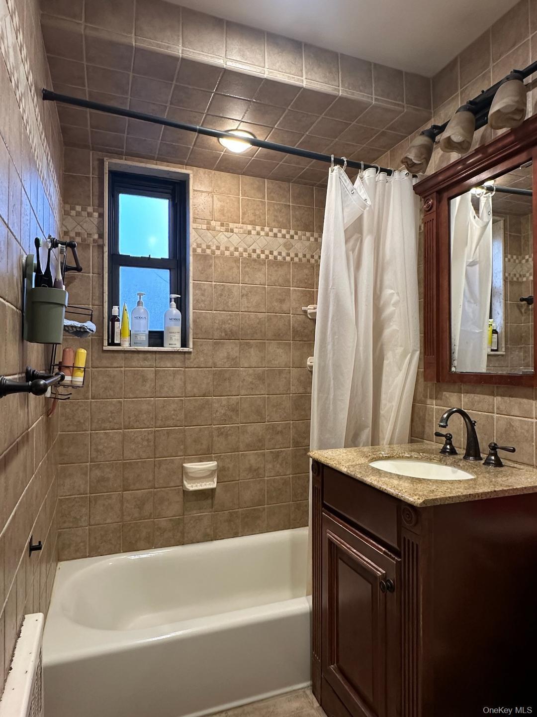 Coop Cross Island Parkway Queens, NY 11357, MLS-949772-18