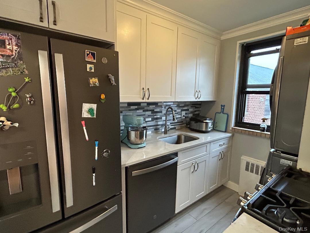 Coop Cross Island Parkway Queens, NY 11357, MLS-949772-2