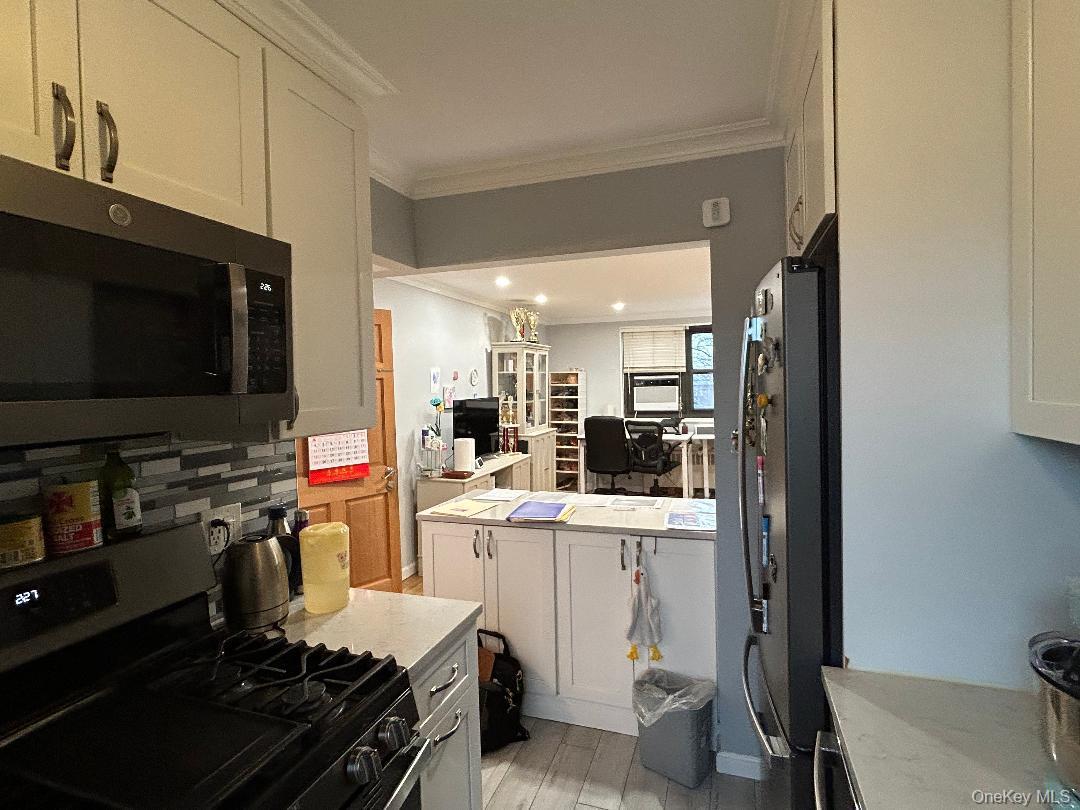 Coop Cross Island Parkway Queens, NY 11357, MLS-949772-4