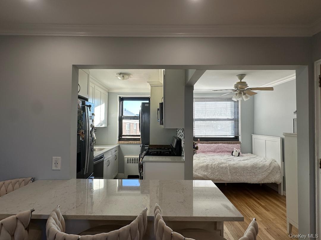 Coop Cross Island Parkway Queens, NY 11357, MLS-949772-7