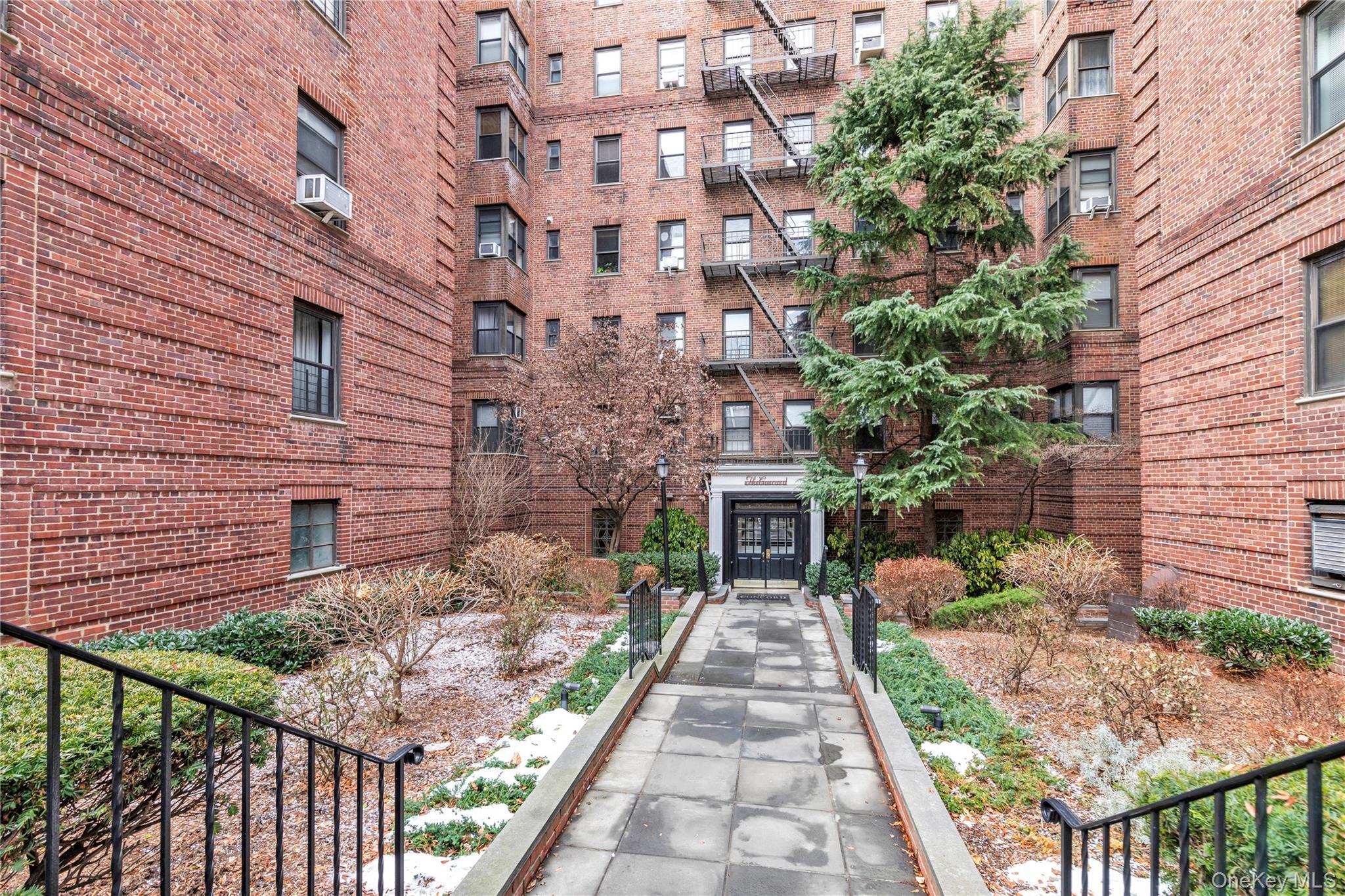 Coop 31  Queens, NY 11106, MLS-949818-13