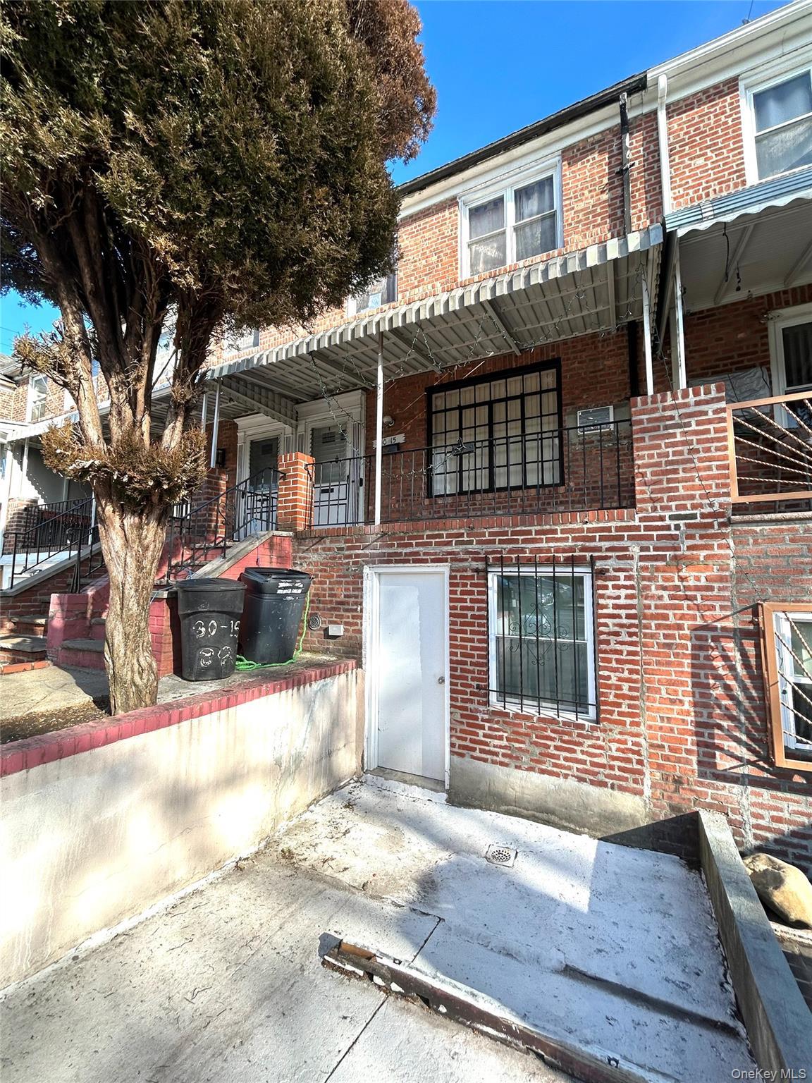 Single Family 82nd  Queens, NY 11370, MLS-949821-4