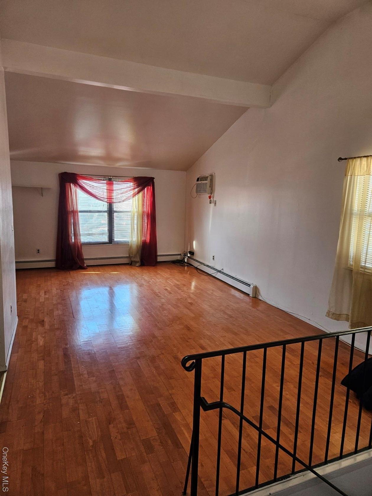 Single Family Guy R Brewer Queens, NY 11434, MLS-949833-3