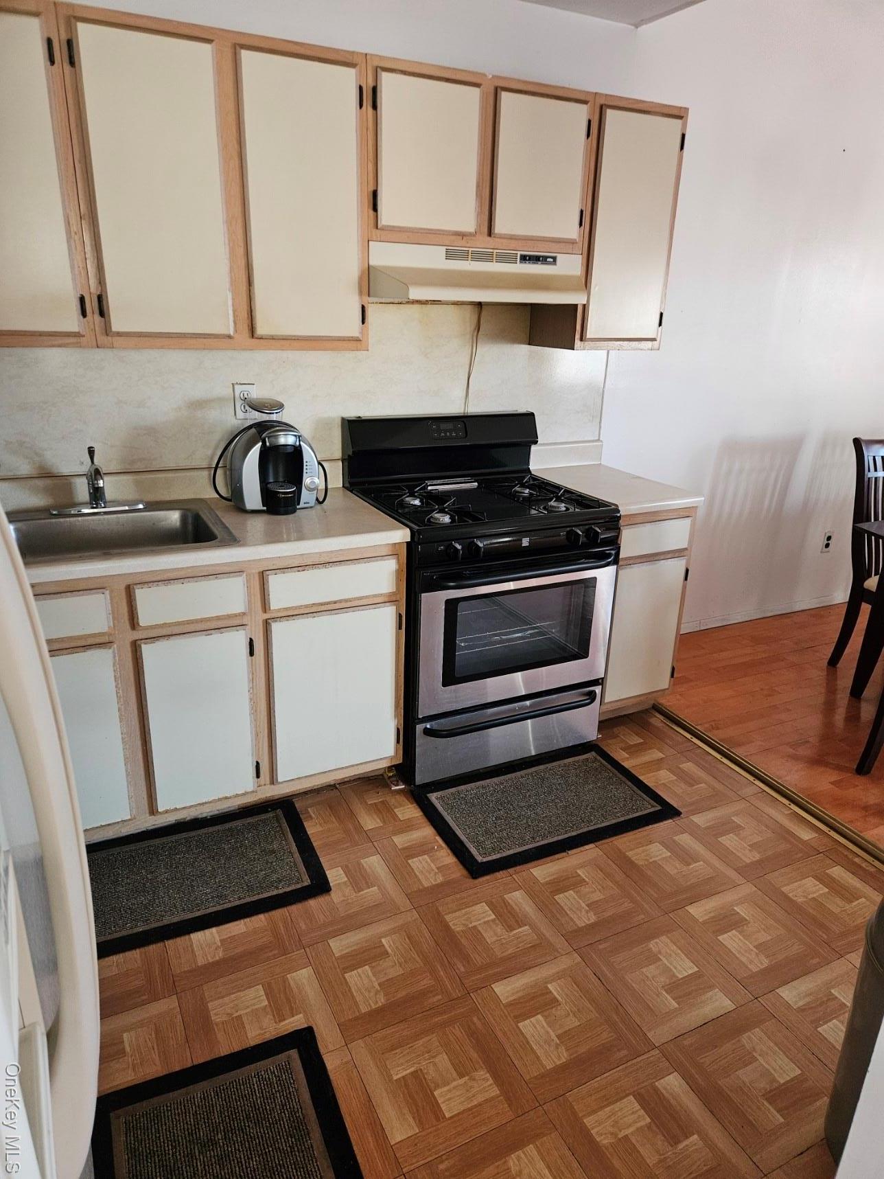 Single Family Guy R Brewer Queens, NY 11434, MLS-949833-7