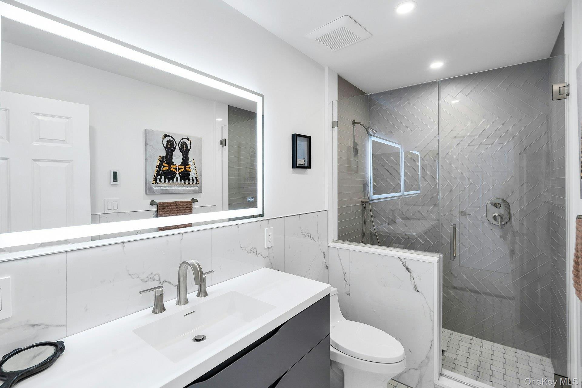 Condo Aerie  Nassau County, NY 11030, MLS-949841-41