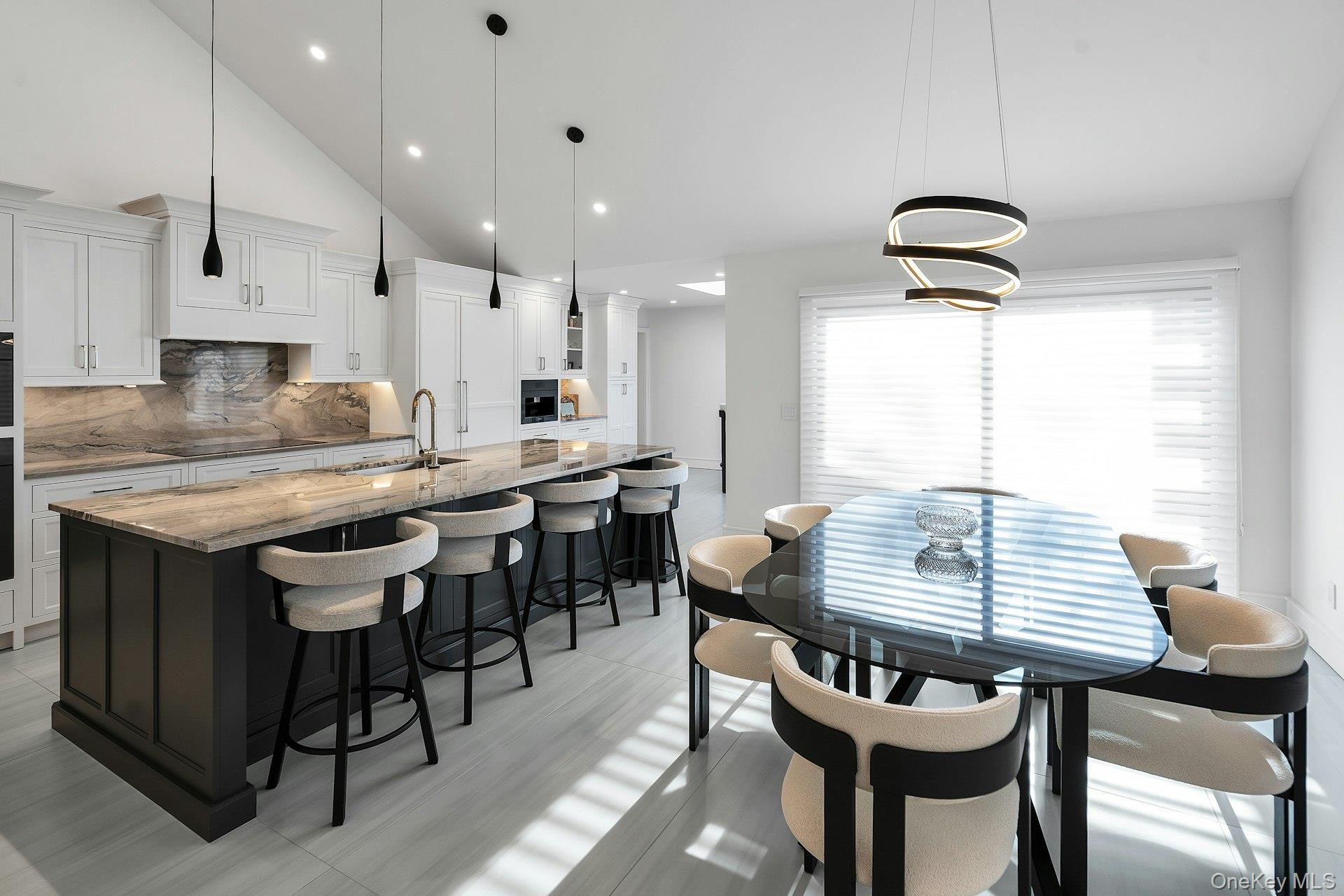 Condo Aerie  Nassau County, NY 11030, MLS-949841-6