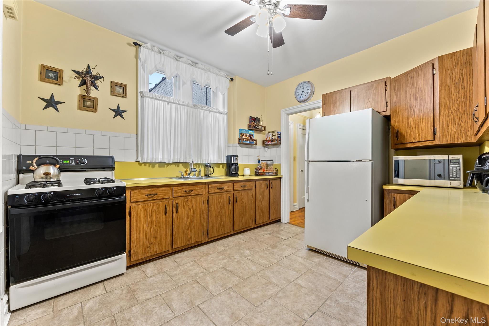 Single Family 55th  Brooklyn, NY 11220, MLS-949846-8