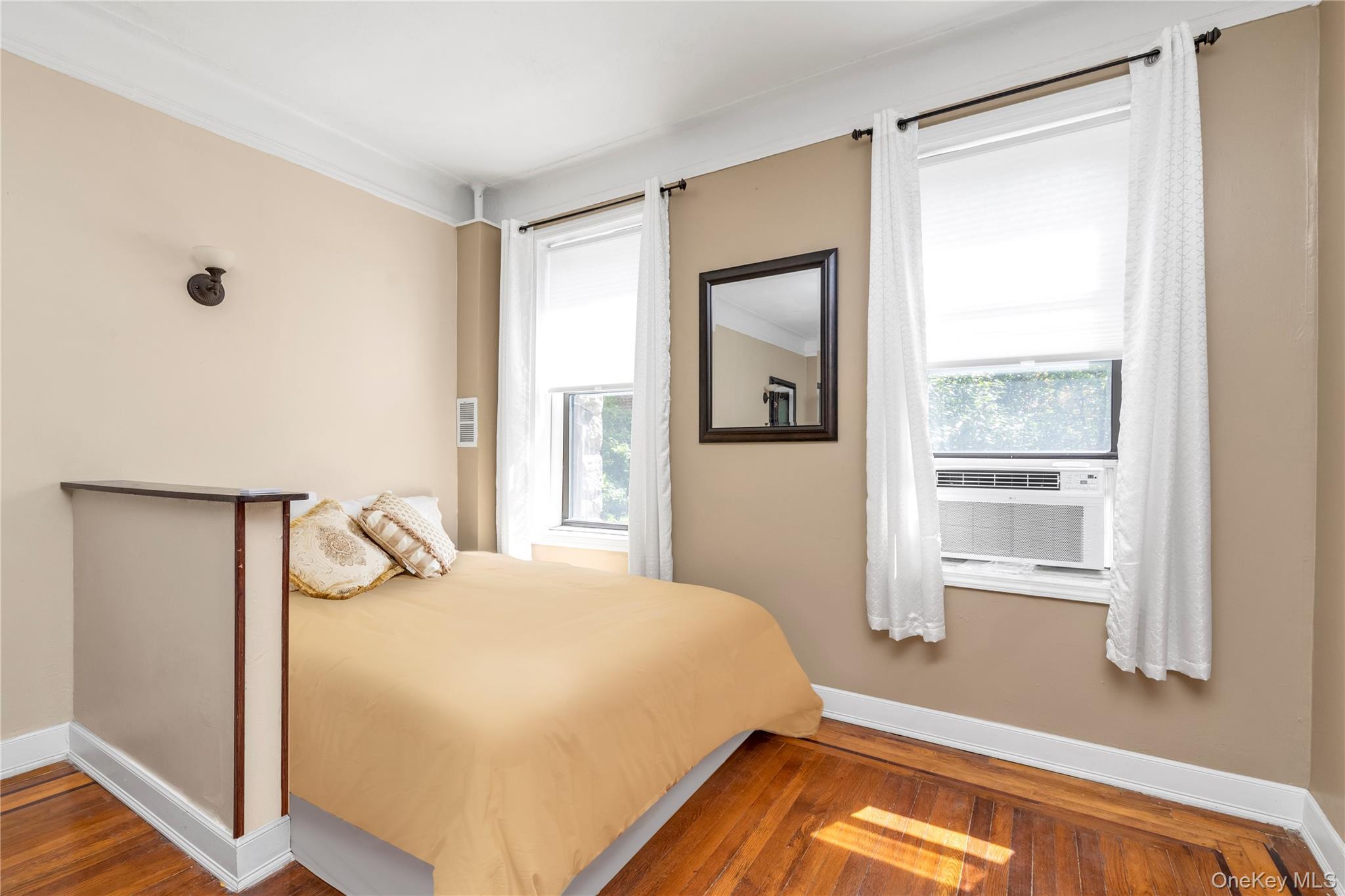 Coop Powells Cove  Queens, NY 11357, MLS-949853-5