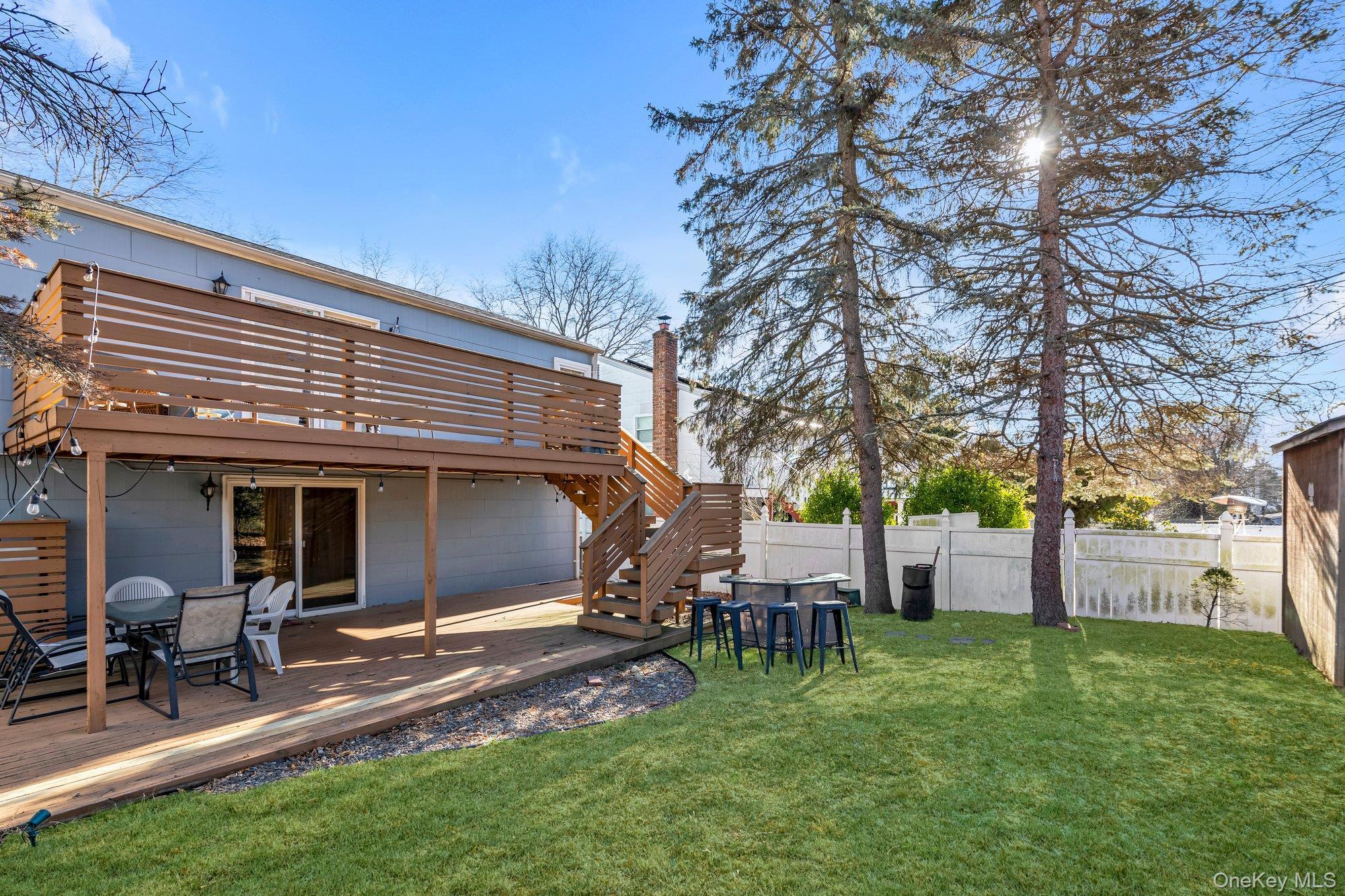 Single Family Vilno  Suffolk County, NY 11746, MLS-949873-15