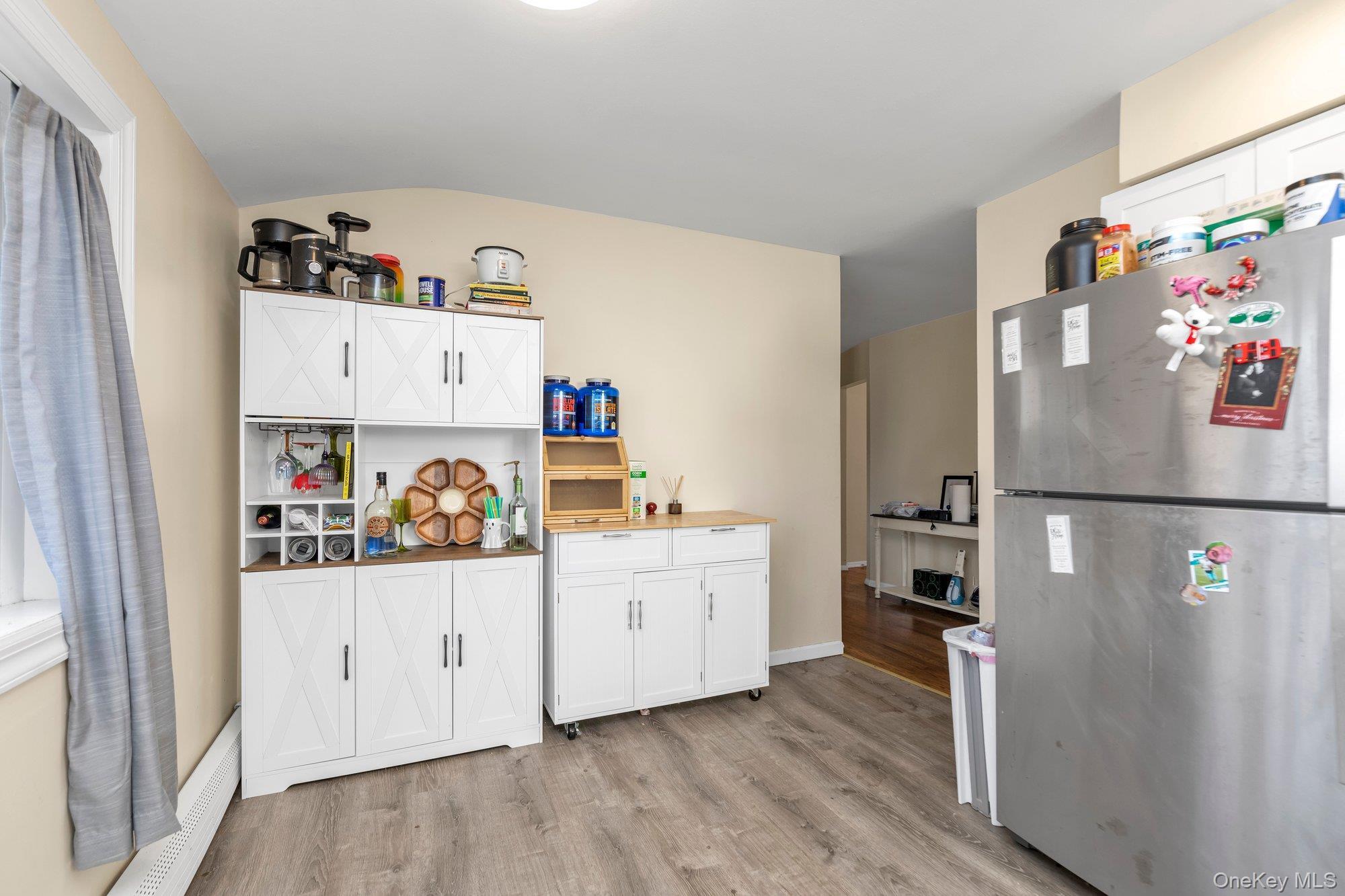 Single Family Vilno  Suffolk County, NY 11746, MLS-949873-5