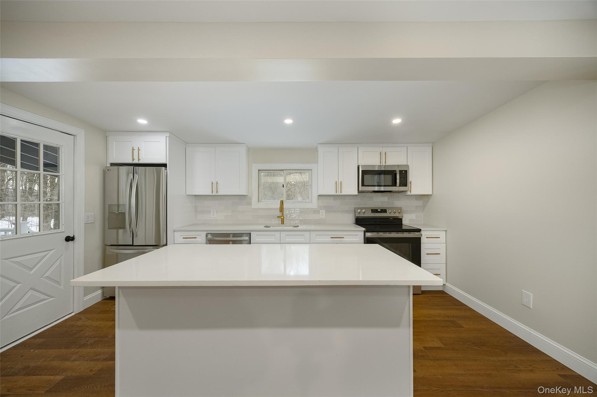 Single Family River  Dutchess County, NY 12572, MLS-949877-23