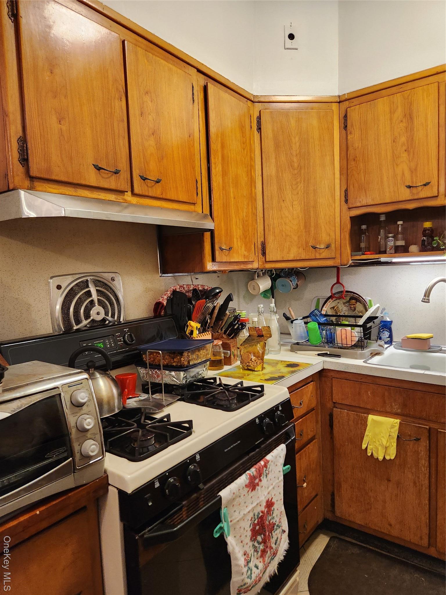 Single Family 54th  Brooklyn, NY 11234, MLS-949883-9