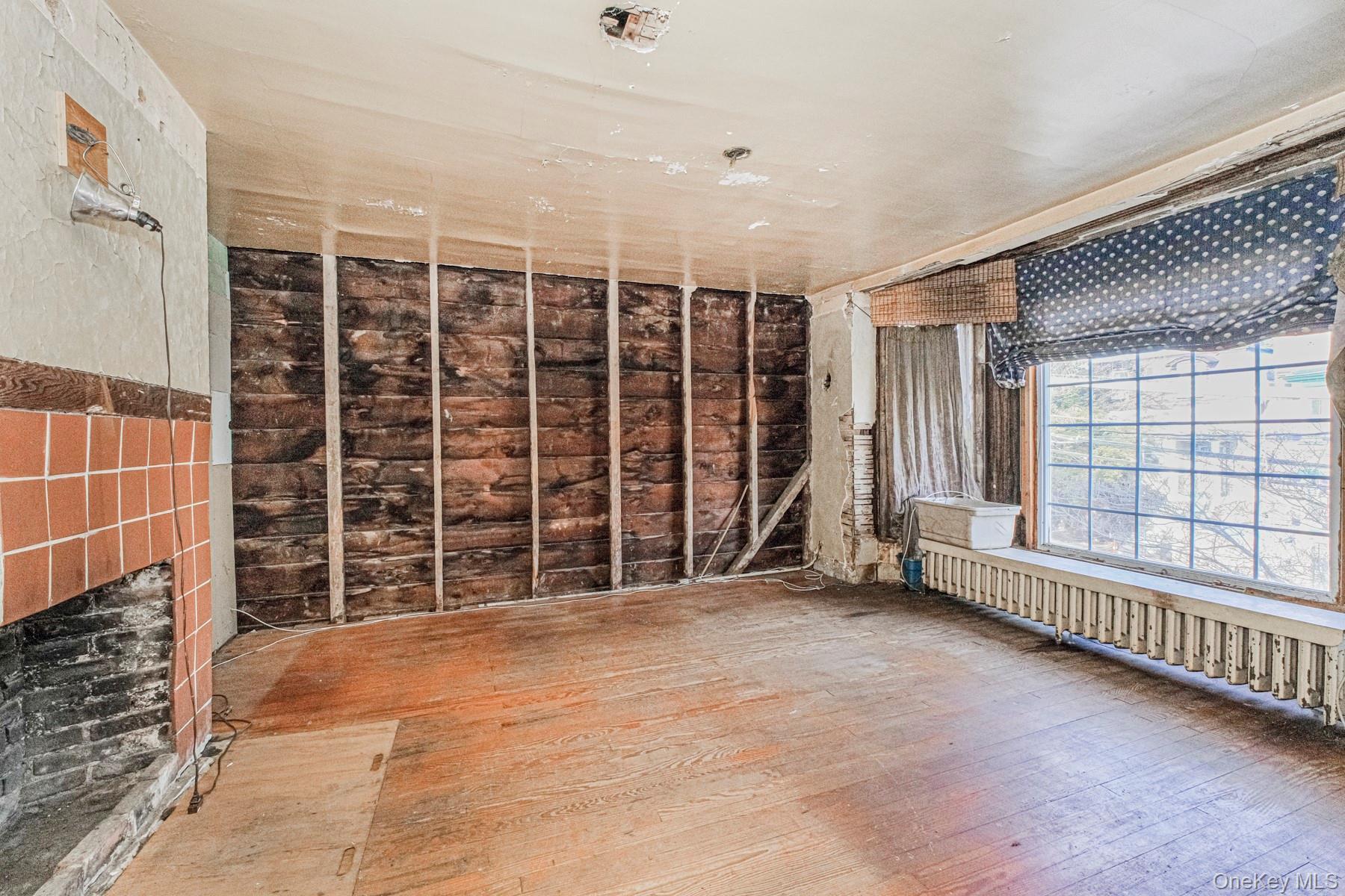 Single Family Wright  Staten Island, NY 10304, MLS-949949-15