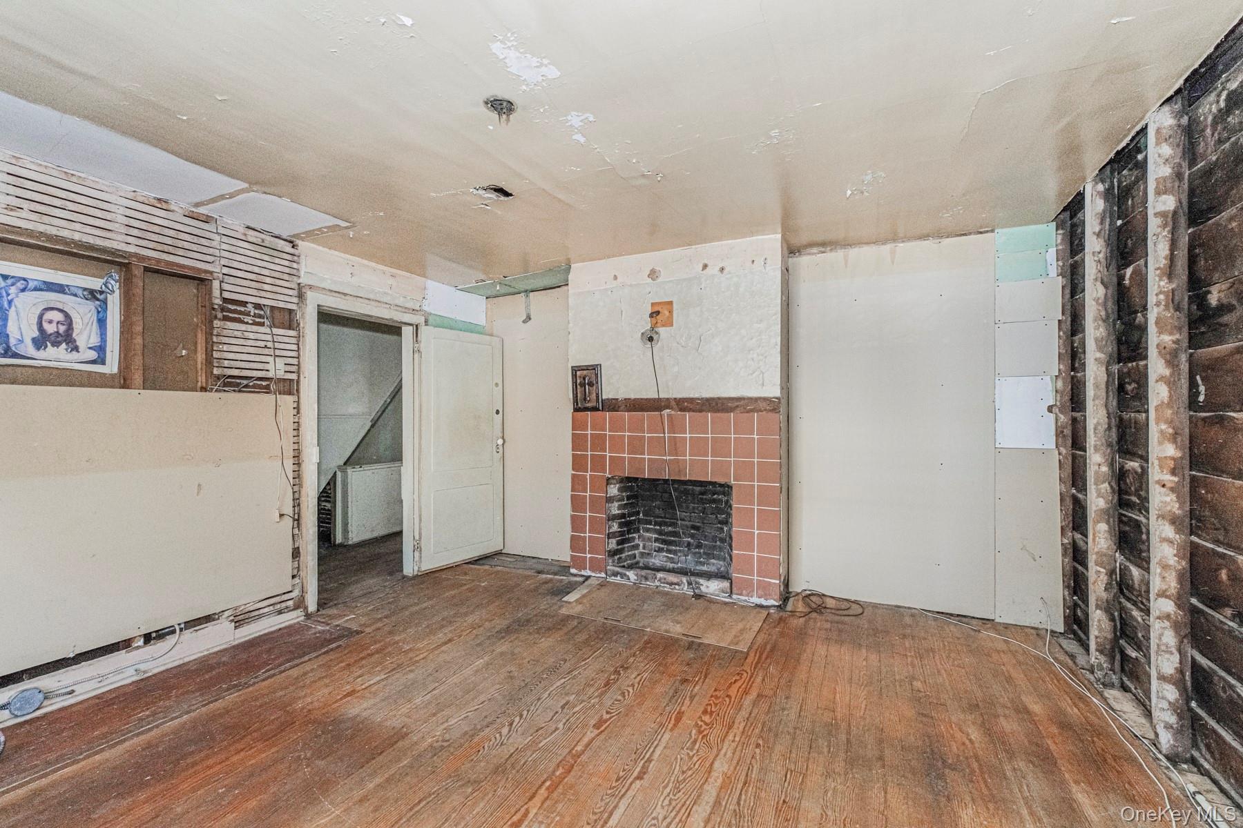 Single Family Wright  Staten Island, NY 10304, MLS-949949-17