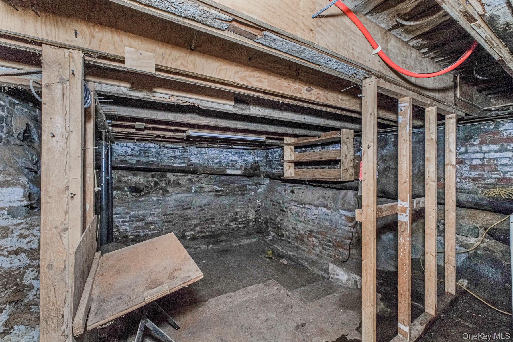 Single Family Wright  Staten Island, NY 10304, MLS-949949-33