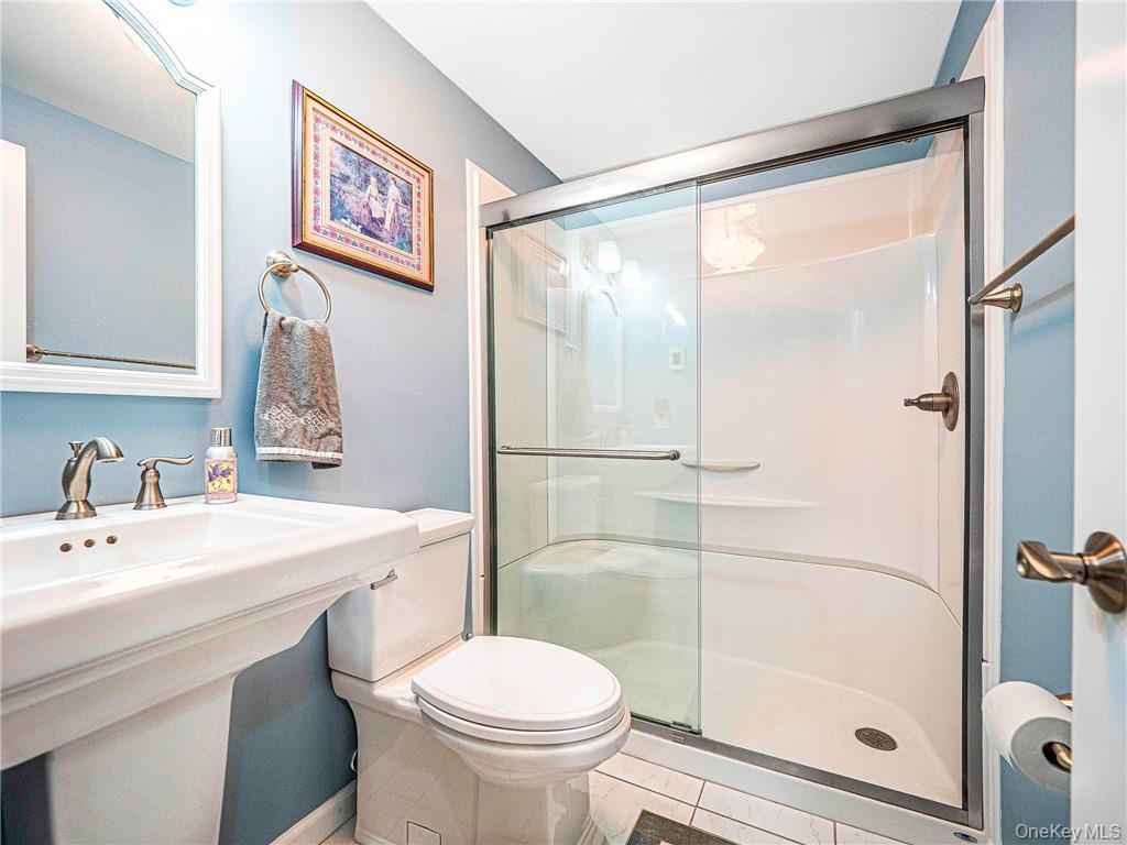 Single Family Waterbury  Orange County, NY 10990, MLS-949951-20