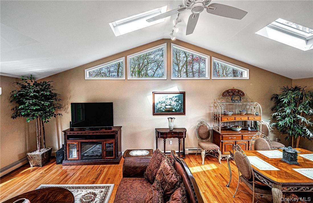 Single Family Waterbury  Orange County, NY 10990, MLS-949951-3