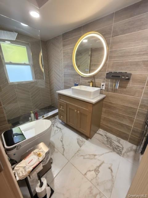 Single Family Floral  Nassau County, NY 11714, MLS-949970-18