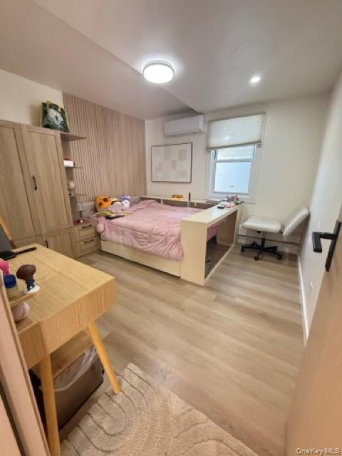 Single Family Floral  Nassau County, NY 11714, MLS-949970-8