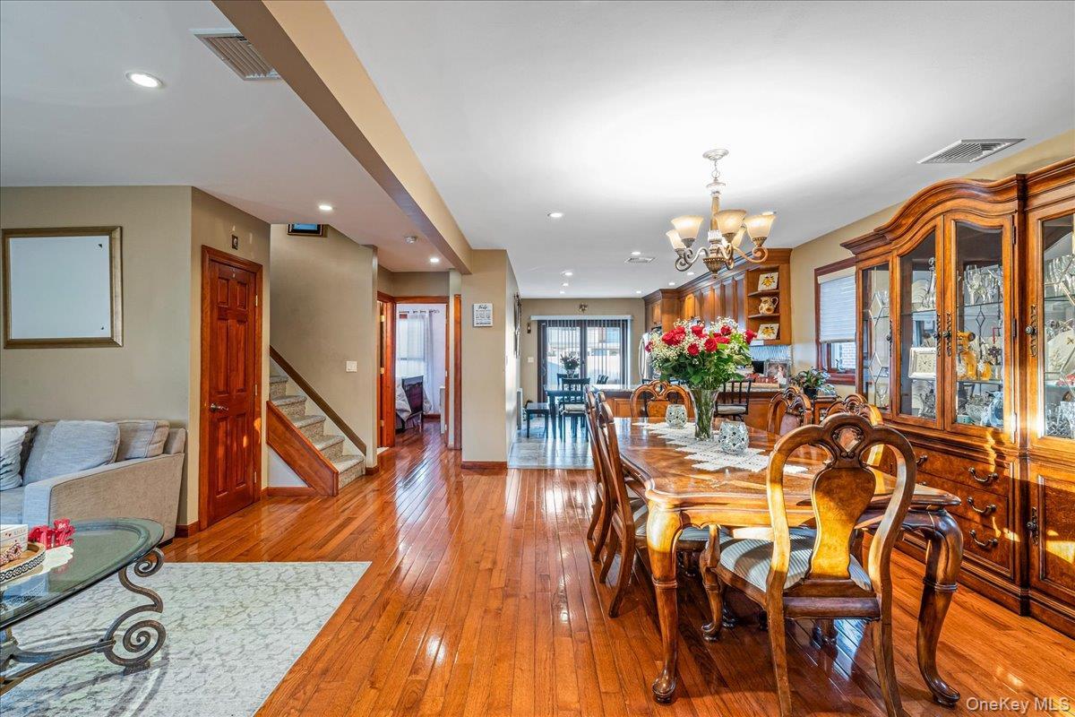 Single Family 9th  Queens, NY 11357, MLS-949974-4