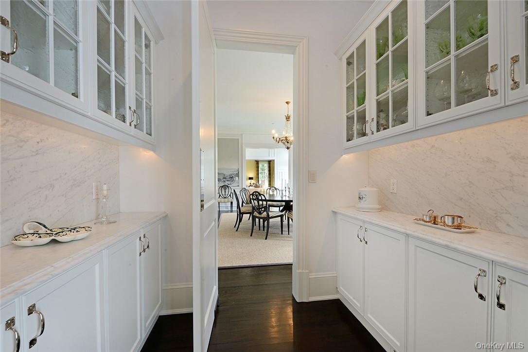 Single Family Lincoln Lane  Westchester County, NY 10577, MLS-950000-10
