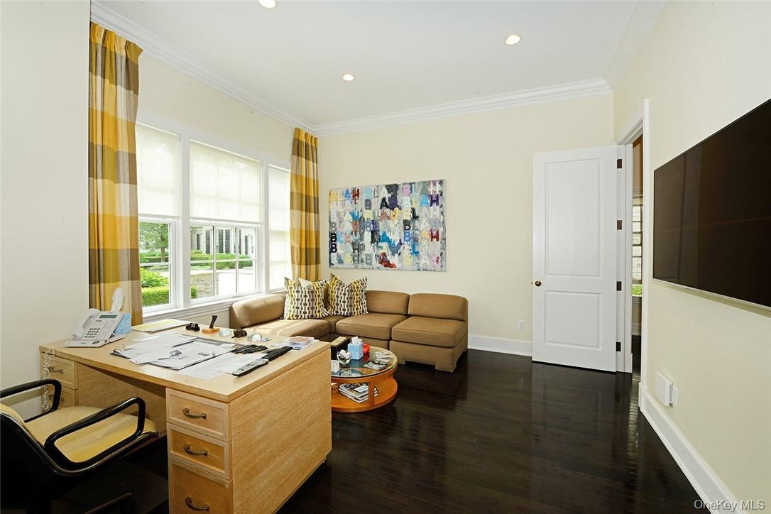 Single Family Lincoln Lane  Westchester County, NY 10577, MLS-950000-20