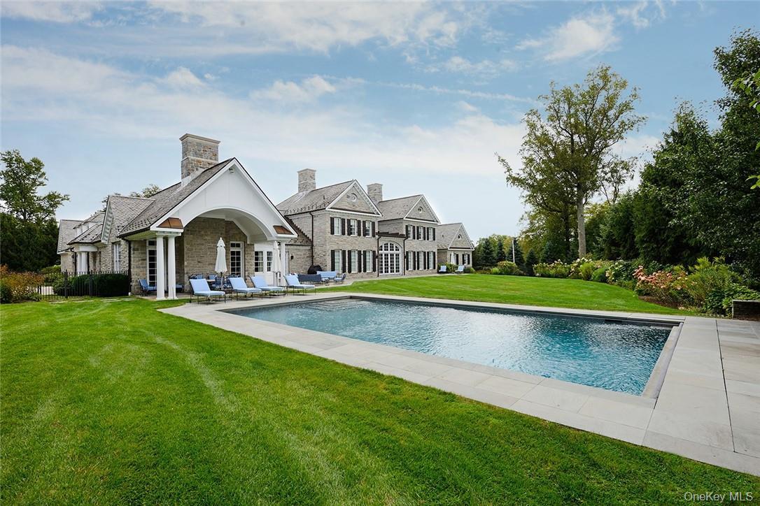 Single Family Lincoln Lane  Westchester County, NY 10577, MLS-950000-32