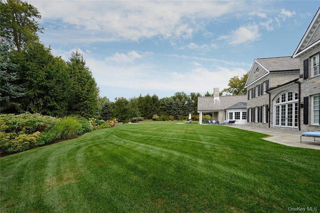 Single Family Lincoln Lane  Westchester County, NY 10577, MLS-950000-34