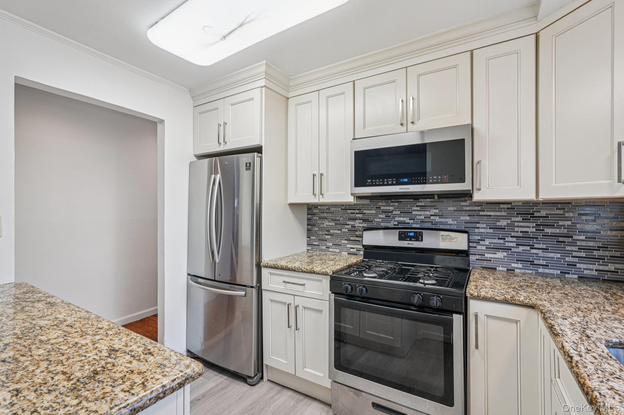 Single Family Council Crest  Rockland County, NY 10974, MLS-950012-12