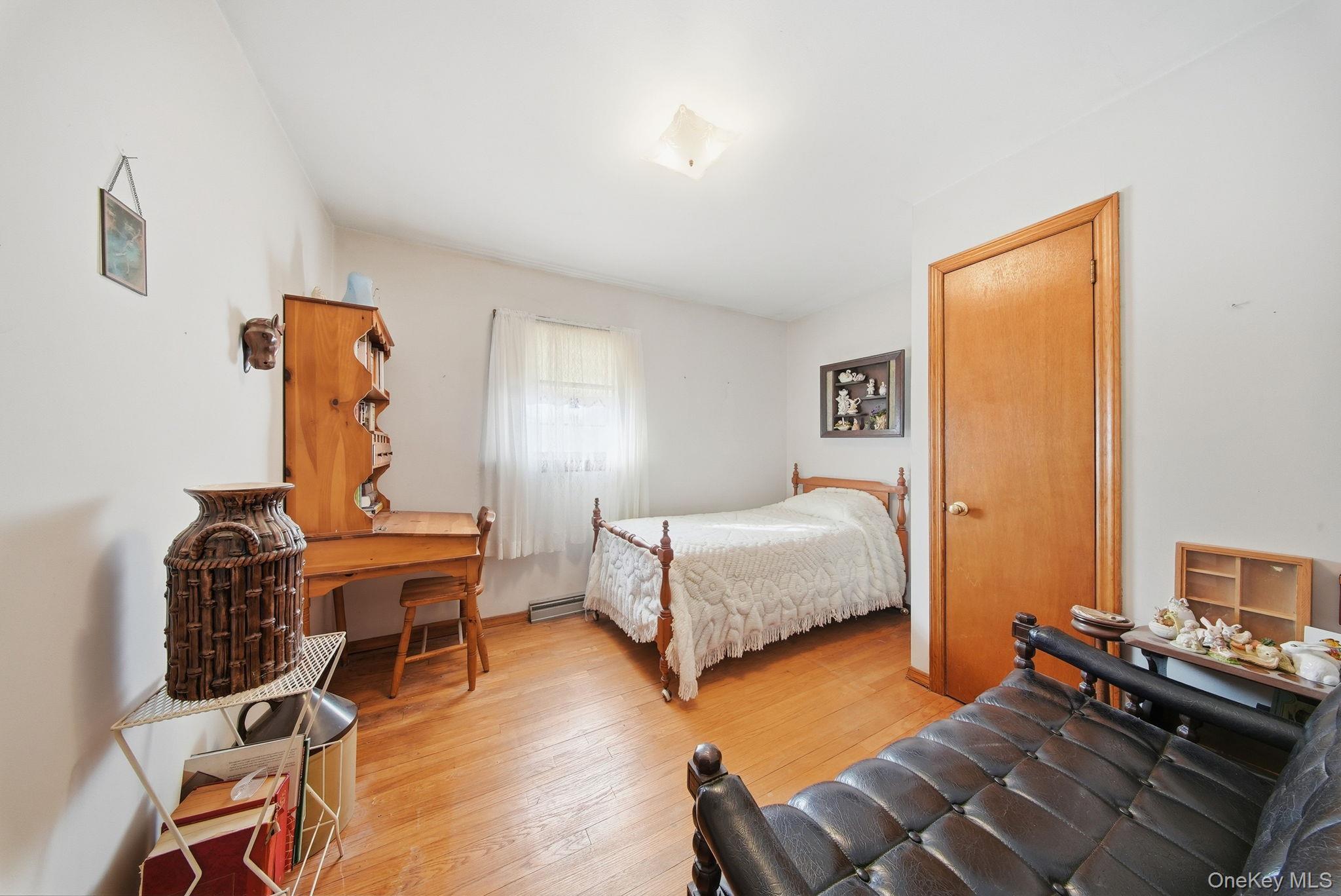 Single Family Overlook  Orange County, NY 12550, MLS-950049-11