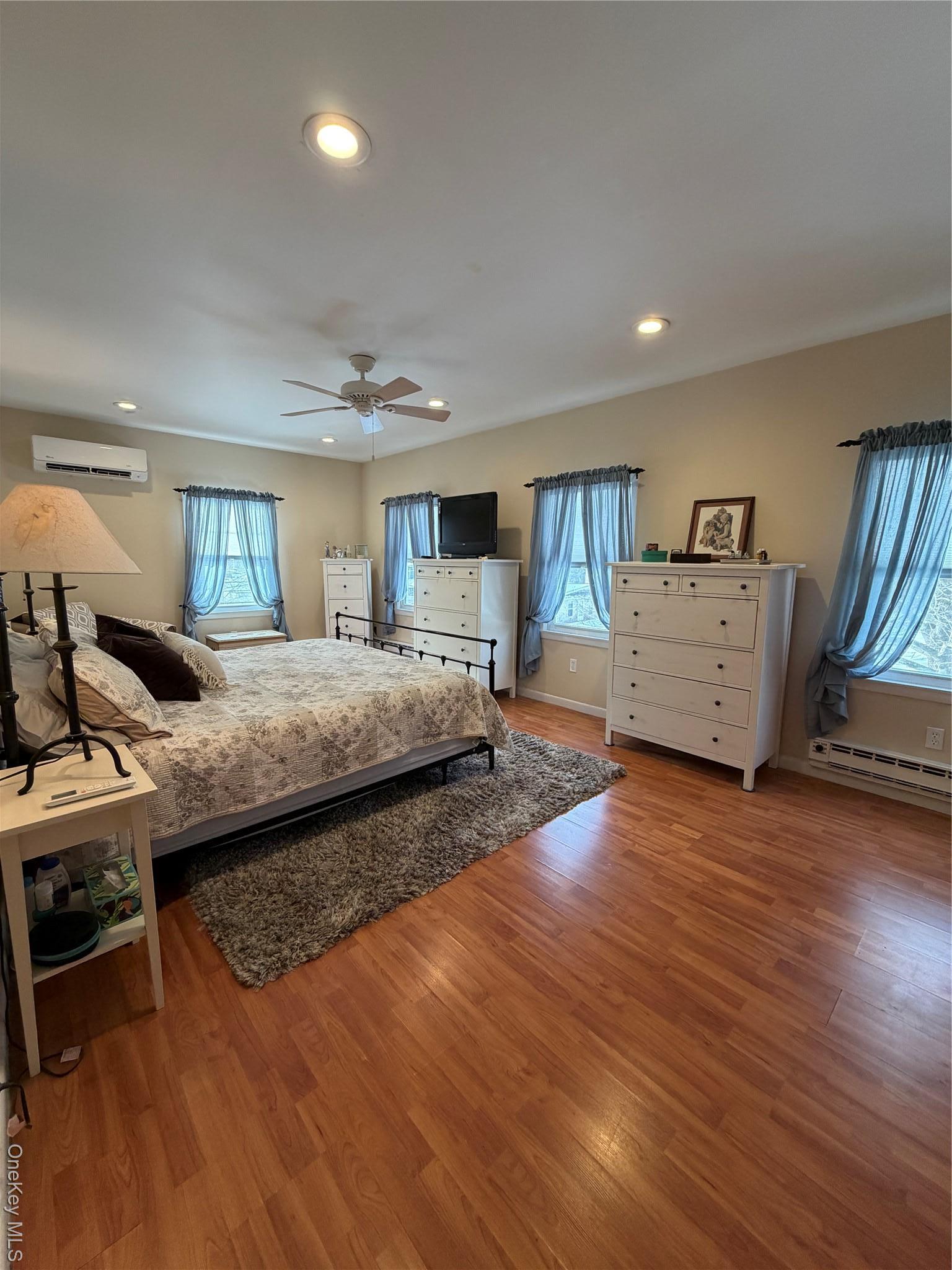 Single Family Dutchess  Dutchess County, NY 12546, MLS-950061-13