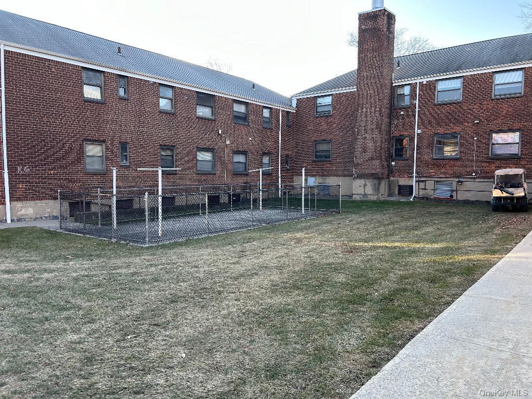 Coop 166th  Queens, NY 11357, MLS-950081-26