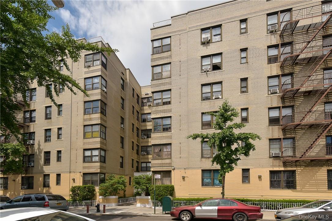 Coop Creston  Bronx, NY 10468, MLS-950092-8
