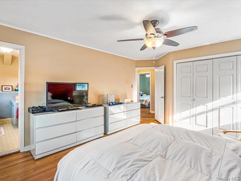 Single Family 213th  Queens, NY 11427, MLS-950095-16