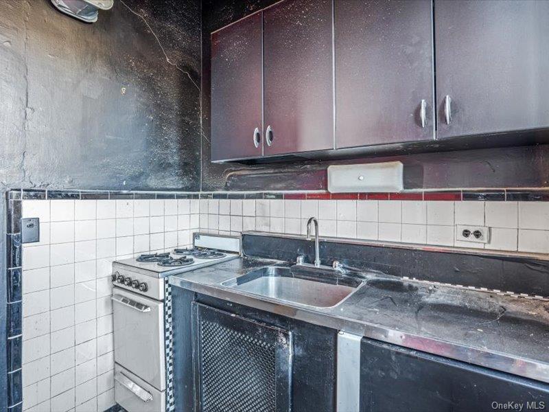 Coop Park  Manhattan, NY 10021, MLS-950113-10