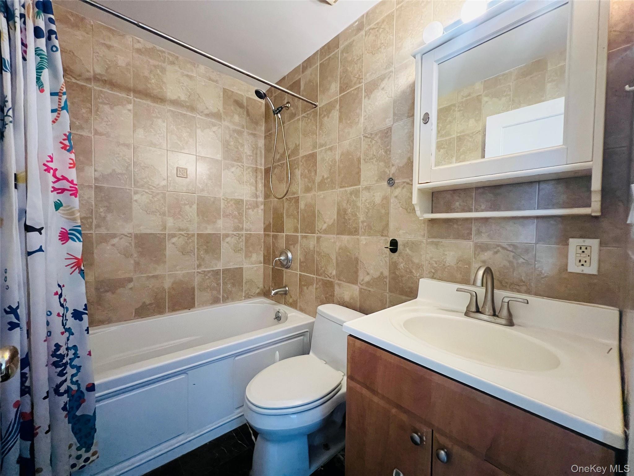 Condo 137th  Queens, NY 11354, MLS-950150-10