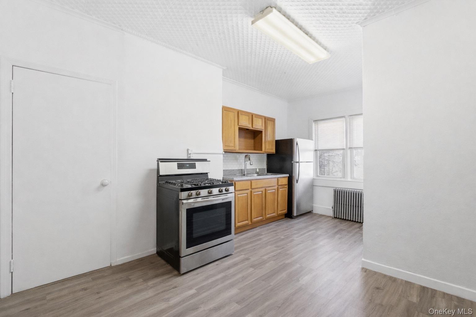 Single Family 54th Queens, NY 11378, MLS-950153-14