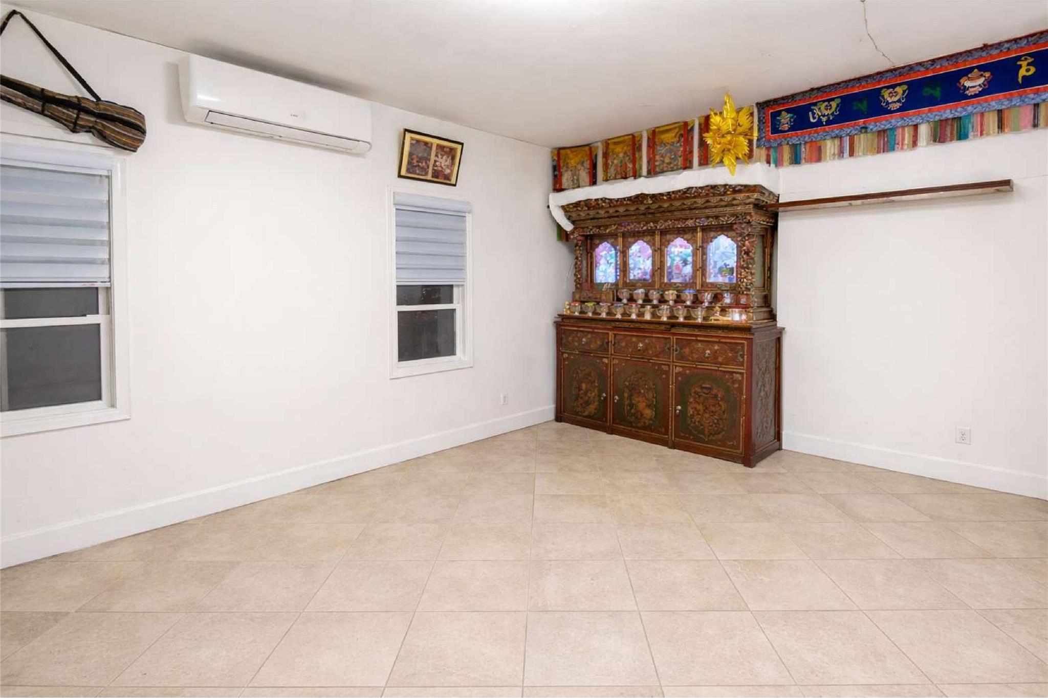 Single Family 79th Queens, NY 11421, MLS-950182-5