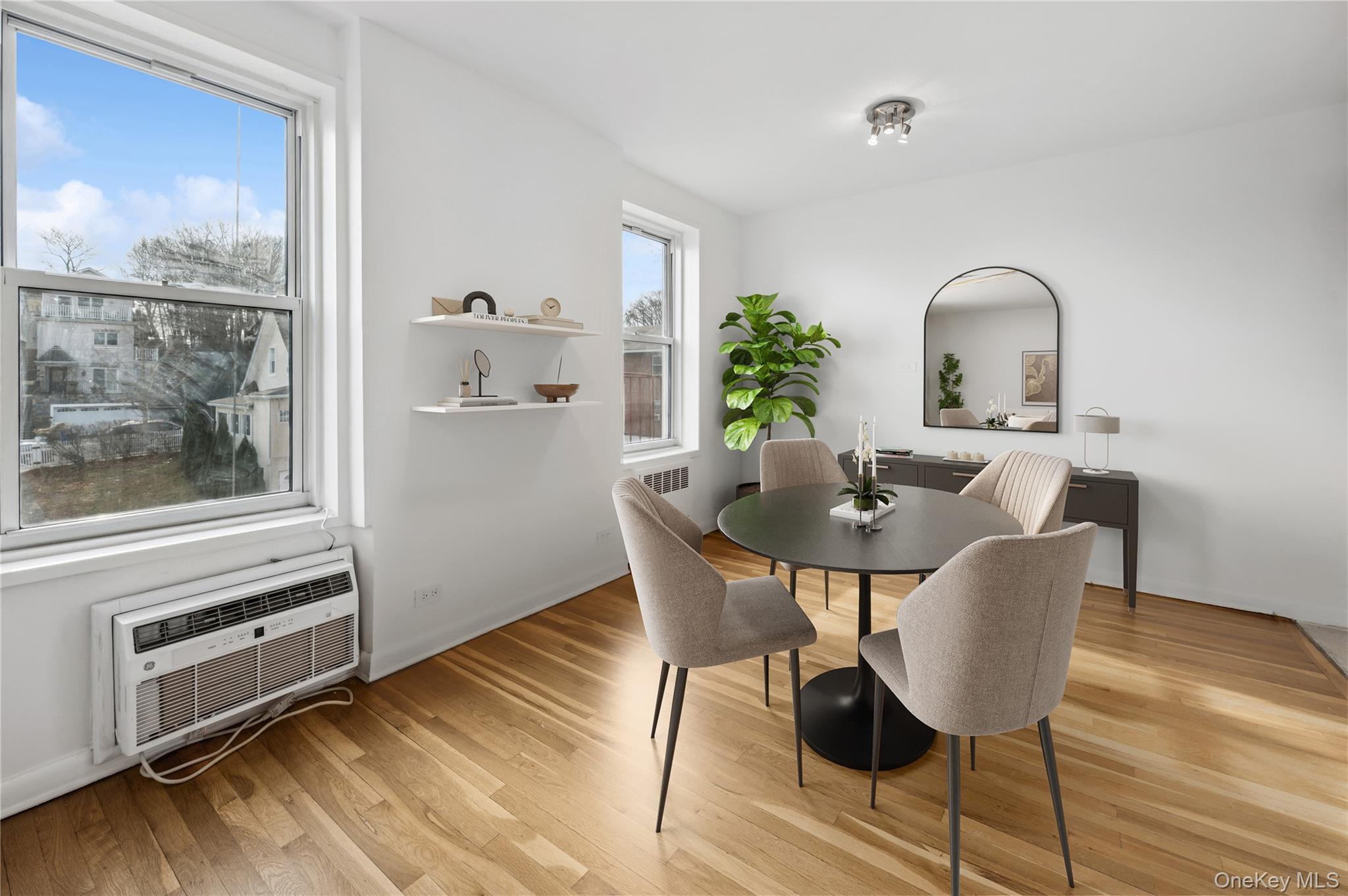 Coop Mosholu Bronx, NY 10471, MLS-950185-6