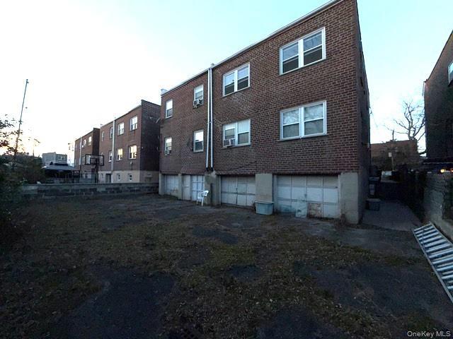 Single Family Harding  Bronx, NY 10465, MLS-950191-17